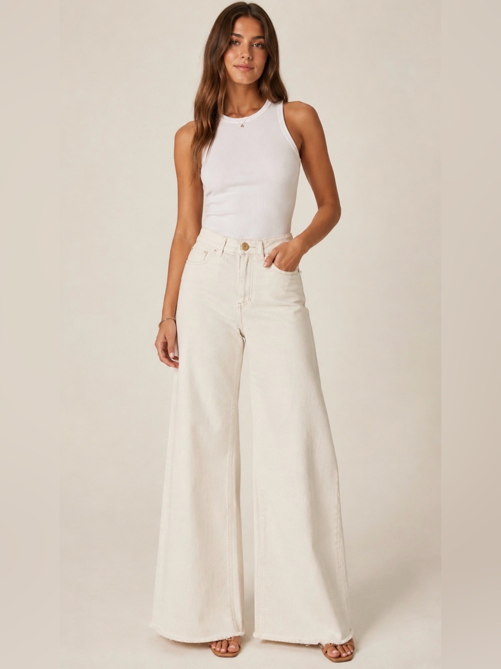 Urban Outfitters Cream Ivory Wide Leg Flare Jeans Button Fly Size 26